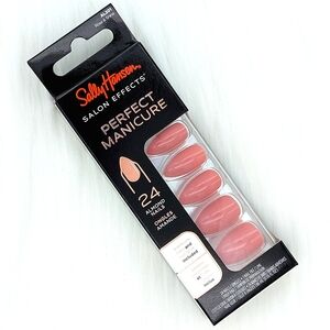 🔴 SALLY HANSEN Perfect Manicure Almond Nails Set - Rose & Shine